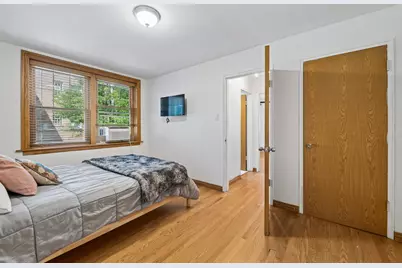2422 W Farragut Avenue #1A, Chicago, IL 60625 - Photo 14