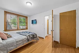 2422 W Farragut Ave, Chicago, IL 60625 - Photo 14