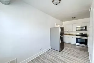 1605 N McVicker St, Chicago, IL 60639 - Photo 8
