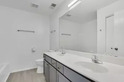 601 W Kristina Lane, Round Lake, IL 60073 - Photo 22