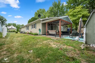 104 S Grundy Street, Gardner, IL 60424 - Photo 4
