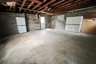 865 E 165th St, South Holland, IL 60473 - Photo 16