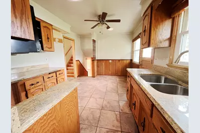 865 E 165th Street, South Holland, IL 60473 - Photo 6