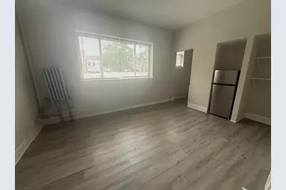 6912 N Ashland Boulevard #105, Chicago, IL 60626 - Photo 2