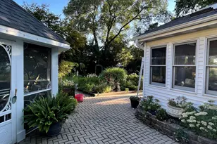 27W215 Oakwood St, Winfield, IL 60190 - Photo 30