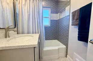 9439 S St Louis Ave, Evergreen Park, IL 60805 - Photo 20