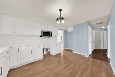 4933 S Lockwood Avenue, Chicago, IL 60638 - Photo 2