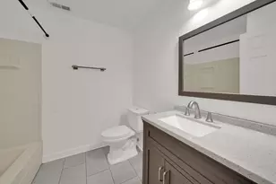 4933 S Lockwood Ave, Chicago, IL 60638 - Photo 16