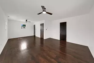 4933 S Lockwood Ave, Chicago, IL 60638 - Photo 18