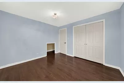 4933 S Lockwood Avenue, Chicago, IL 60638 - Photo 12