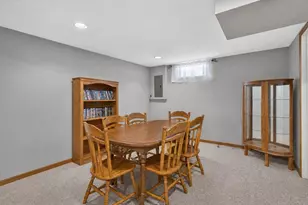 821 King Arthur Ln, Ottawa, IL 61350 - Photo 30