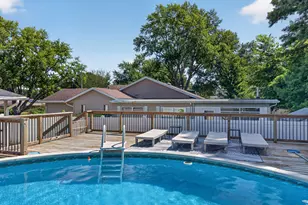 821 King Arthur Ln, Ottawa, IL 61350 - Photo 36