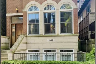 1952 N Hudson Ave, Chicago, IL 60614 - Photo 2
