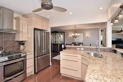 604 Bally Road, McHenry, IL 60050 - Photo 8