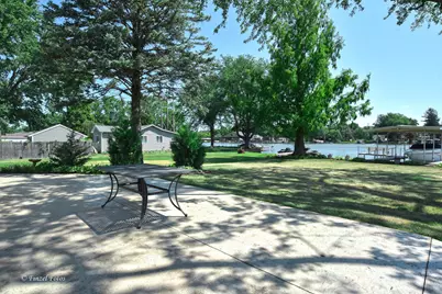 604 Bally Road, McHenry, IL 60050 - Photo 4