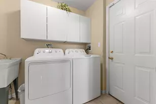 1256 Pennsbury Ln, Aurora, IL 60502 - Photo 12