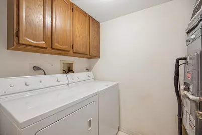546 Banyon Lane #B, La Grange, IL 60525 - Photo 22