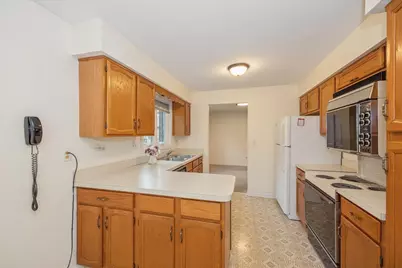 546 Banyon Lane #B, La Grange, IL 60525 - Photo 10