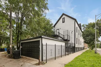 [Address not provided], Chicago, IL 60637 - Photo 12