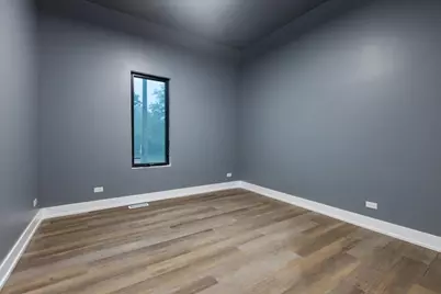 [Address not provided], Chicago, IL 60637 - Photo 16