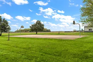 18530 W 3000 N Rd, Reddick, IL 60961 - Photo 46