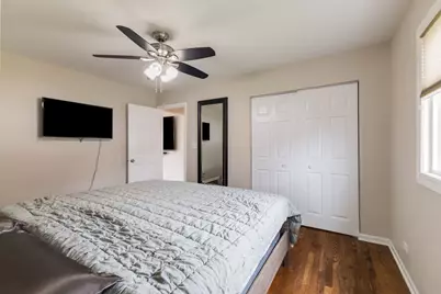 810 Cumberland Street, Hoffman Estates, IL 60169 - Photo 16