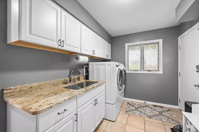 612 Rosedale Avenue, Roselle, IL 60172 - Photo 24
