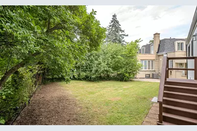 605 Selborne Road, Riverside, IL 60546 - Photo 22