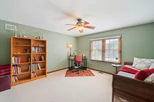 1131 Prairie Dr, Algonquin, IL 60102 - Photo 16