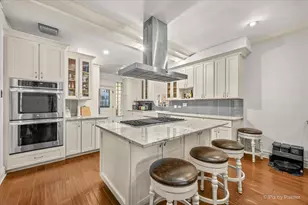 7712 N Ashland Ave, Chicago, IL 60626 - Photo 2