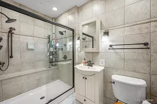 7712 N Ashland Ave, Chicago, IL 60626 - Photo 18