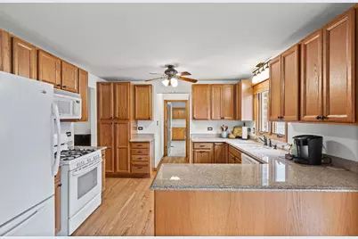 18913 Meadowview Drive, Mokena, IL 60448 - Photo 10