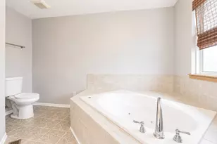 16268 Carlow Cir, Manhattan, IL 60442 - Photo 12