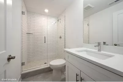 3915 S Calumet Avenue, Chicago, IL 60653 - Photo 10