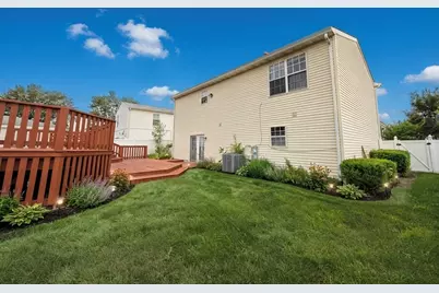 8049 W Norwood Drive, Frankfort, IL 60423 - Photo 10