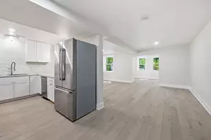 6335 N Magnolia Ave, Chicago, IL 60660 - Photo 8