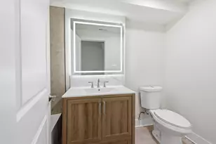 6335 N Magnolia Ave, Chicago, IL 60660 - Photo 20
