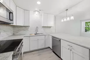 6335 N Magnolia Ave, Chicago, IL 60660 - Photo 10