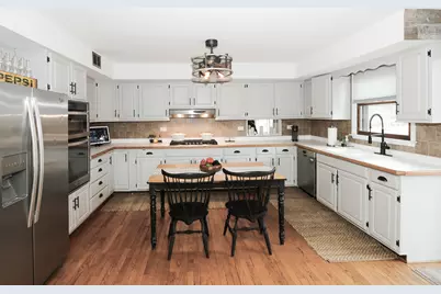 717 Monterrey Terrace, McHenry, IL 60051 - Photo 10