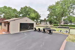 717 Monterrey Terrace, McHenry, IL 60051 - Photo 4