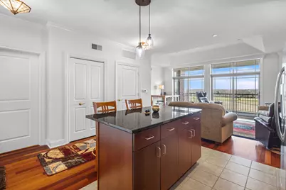 40 Prairie Park Drive #608, Wheeling, IL 60090 - Photo 6