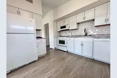 5820 Wilshire Court #B, Hanover Park, IL 60133 - Photo 8