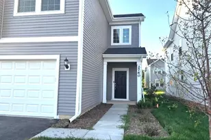 2760 Lawlor Ln, Naperville, IL 60564 - Photo 2