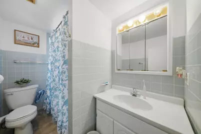 5704 W Newport Avenue, Chicago, IL 60634 - Photo 16