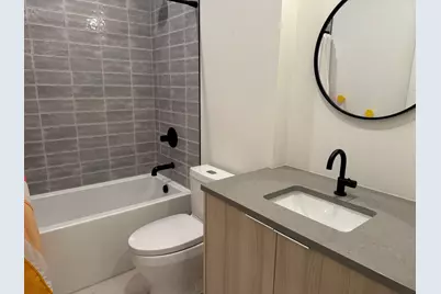 1356 W Chestnut Street #203, Chicago, IL 60642 - Photo 8
