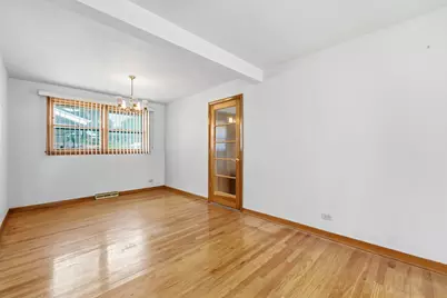 545 S 6th Avenue, La Grange, IL 60525 - Photo 6