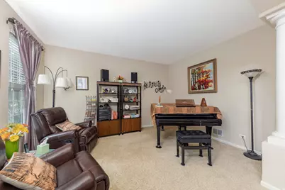 815 Preston Lane, Oswego, IL 60543 - Photo 4