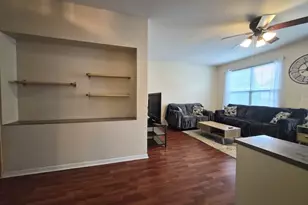 2337 Hudson Cir, Aurora, IL 60502 - Photo 8