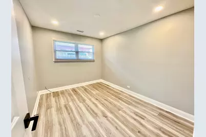 15822 S Ashland Avenue, Harvey, IL 60426 - Photo 18