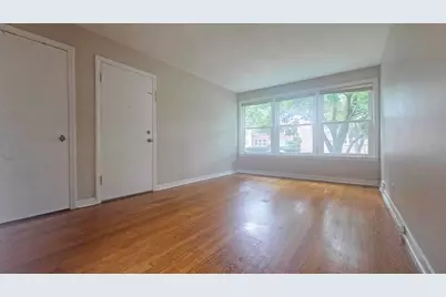 8143 Kilpatrick Avenue #1A, Skokie, IL 60077 - Photo 2